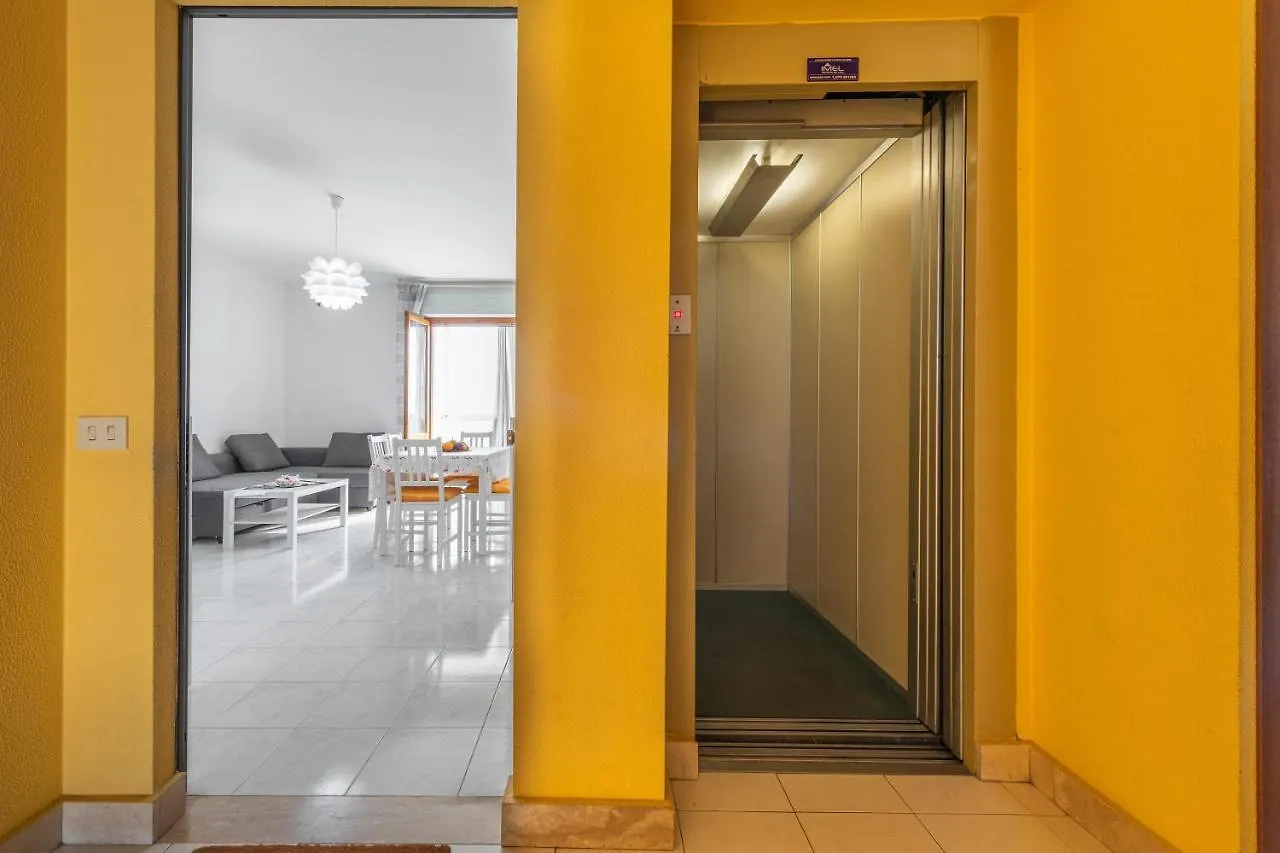 Apartament La Casa Del Sole Selargius